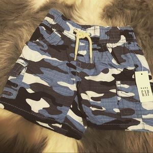 Baby clothes